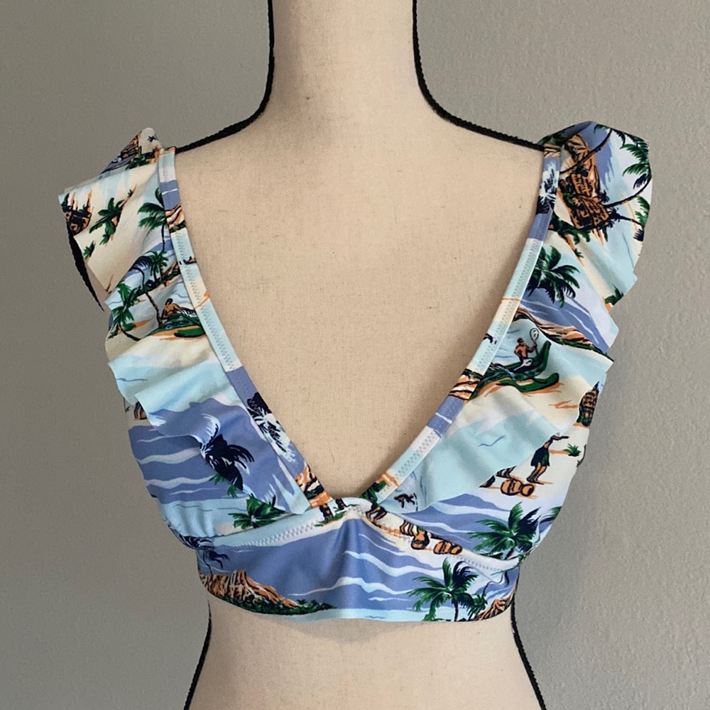 Triangle halter top bikini top with frills